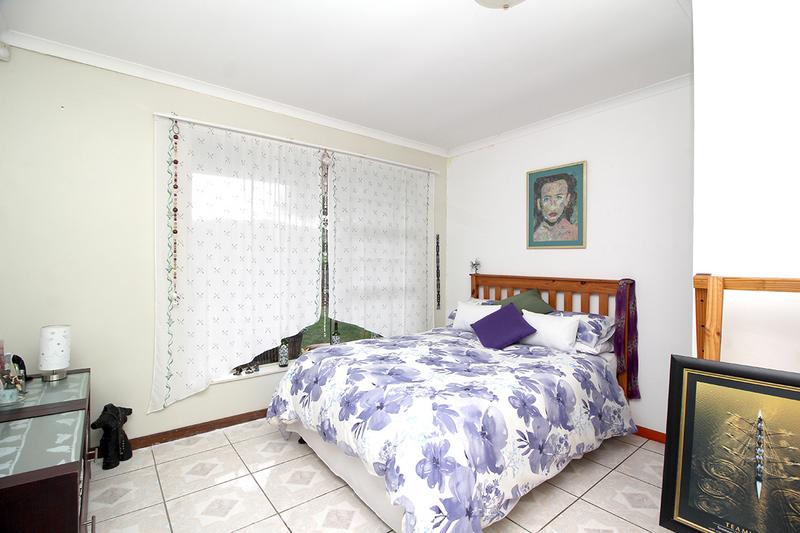 6 Bedroom Property for Sale in Hersham Western Cape